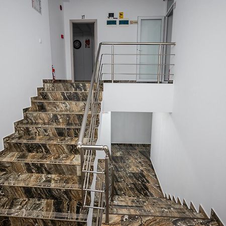 Hotel Damar 科斯蒂内什蒂 外观 照片