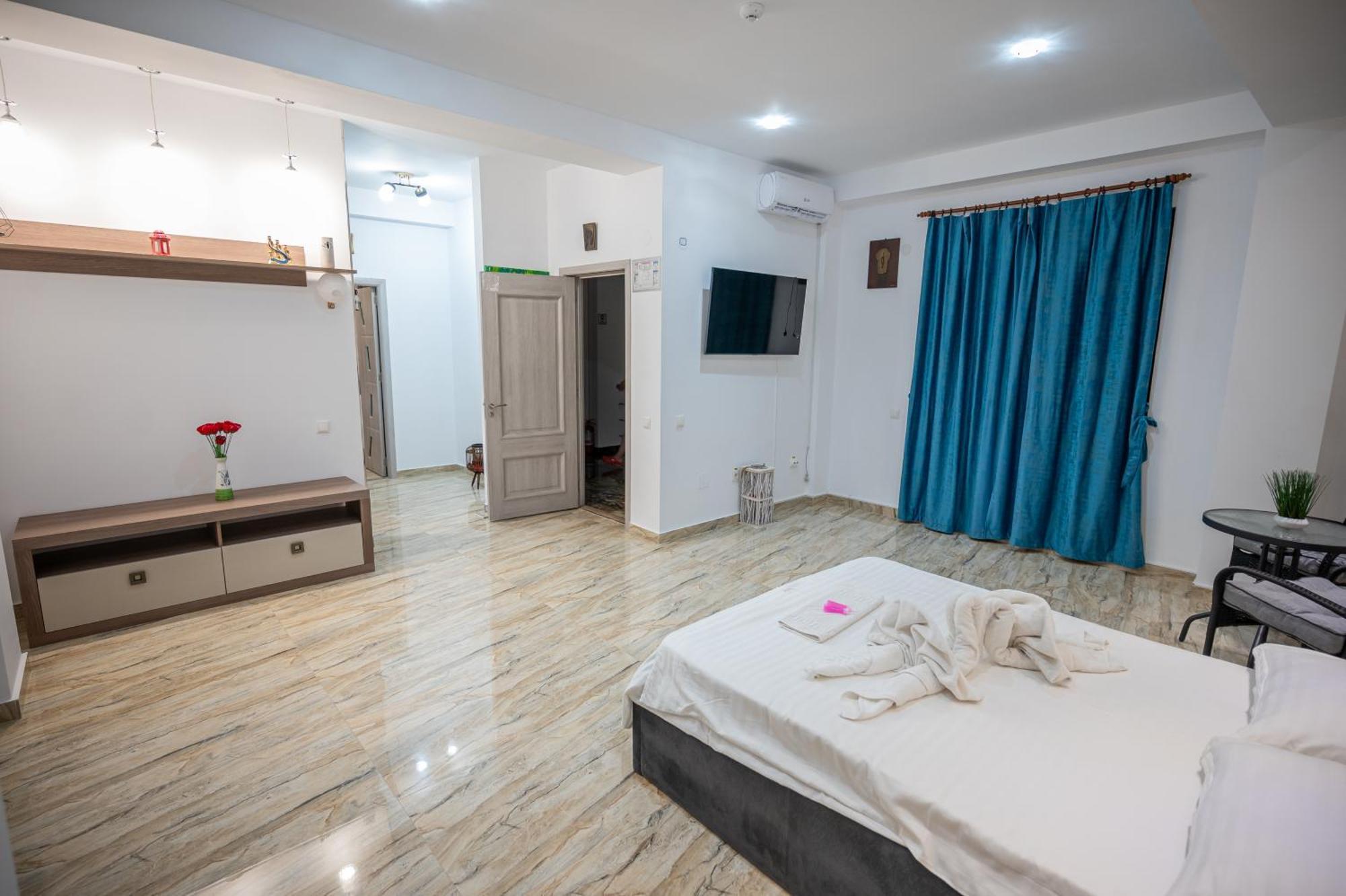 Hotel Damar 科斯蒂内什蒂 外观 照片