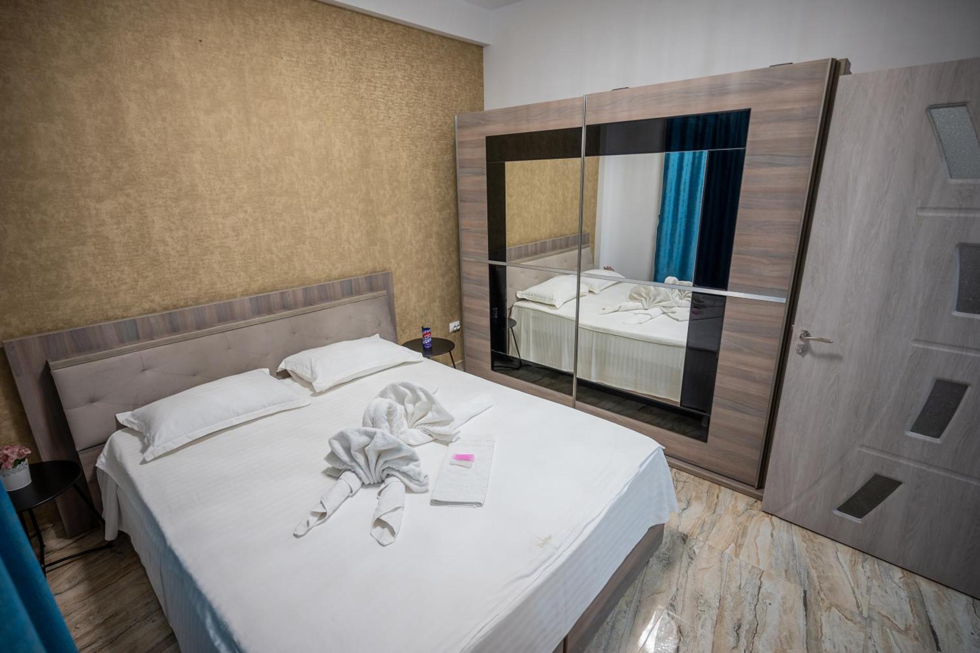 Hotel Damar 科斯蒂内什蒂 外观 照片